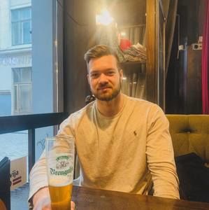 Meet your Posher, Thomas